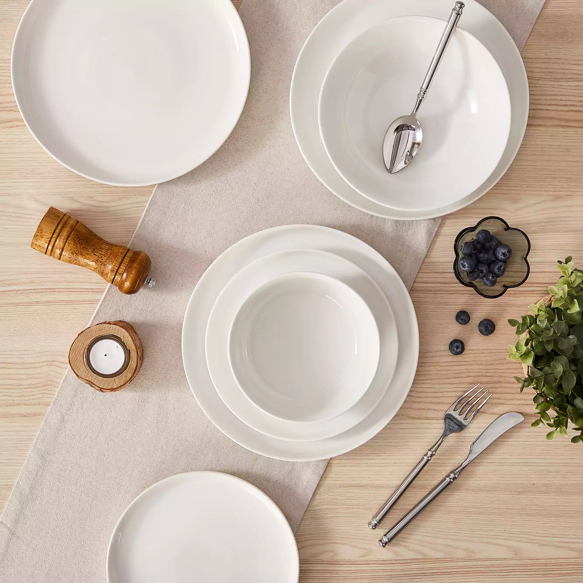 Mina by MALACASA – Elegant Porcelain Dinnerware Sets in Modern Shapes and Ivory Finishes